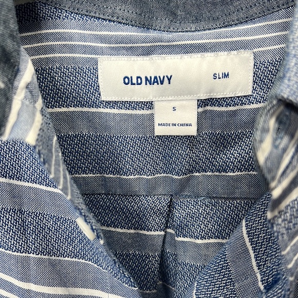 Old navy blue white stripe classic summer short sleeve button down top - Picture 5 of 5